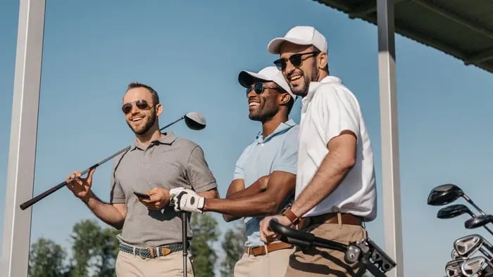 golfers hanging out