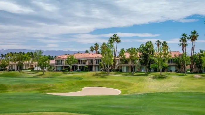 golf course real estate