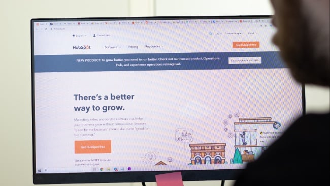 HubSpot CRM