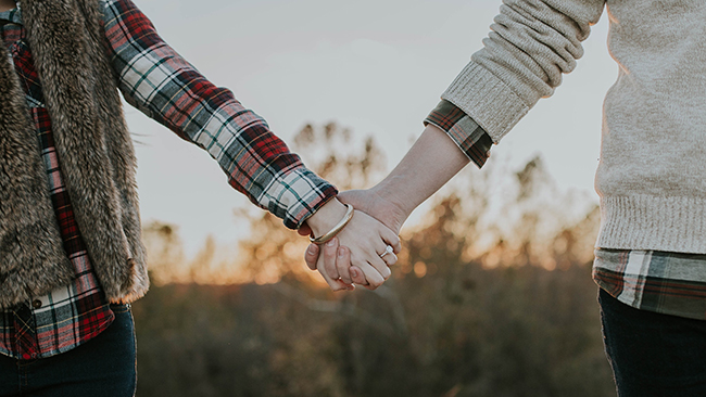 couple holding hands